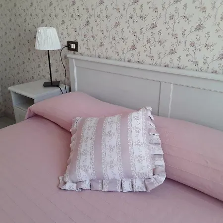 Elena Apartment *